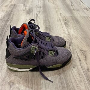 Jordan 4 Retro CANYON  Sneakers - Purple and Black WOMEN 8.5